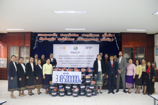 Lao Women’s Union, UNFPA and Australia provide dignity kits to flood-affected women and girls